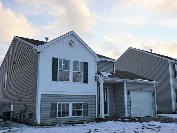 2nd image of 1201 Odell Farm Ln