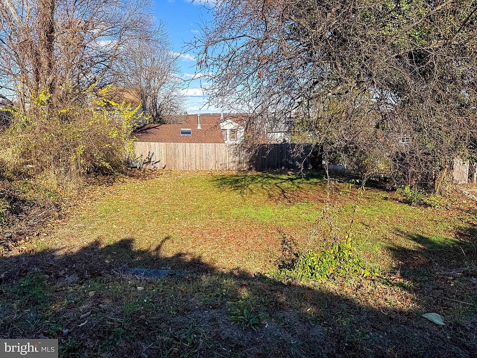 2nd image of 317 Mary Waters Ford Rd