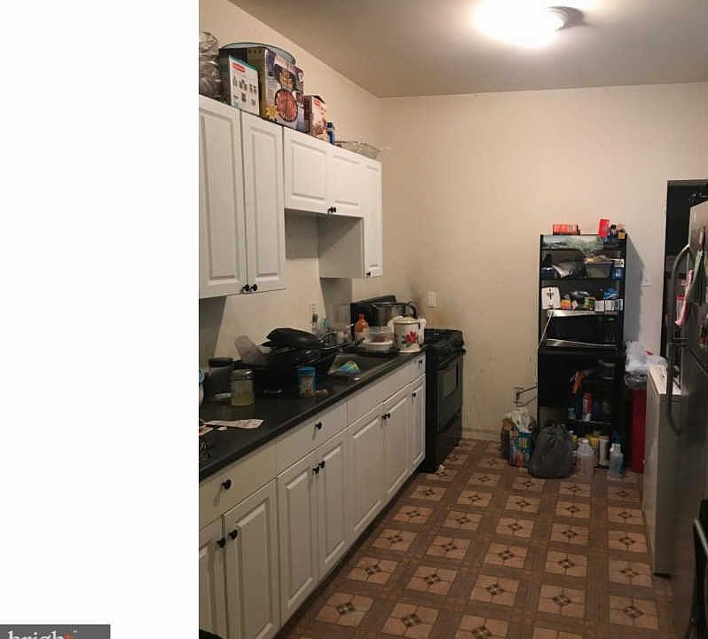 2nd image of 229 S Alden St