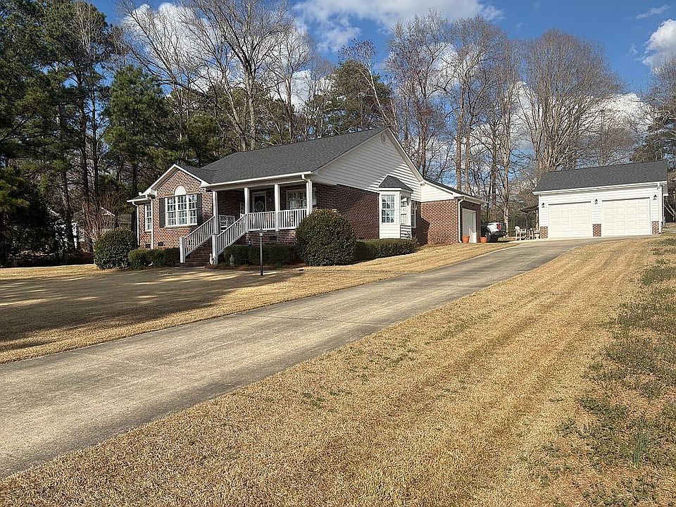1st image of 6217 Mockingbird Ln