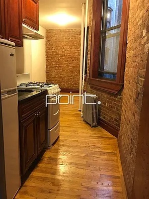 Rented by Point NYC | media 31