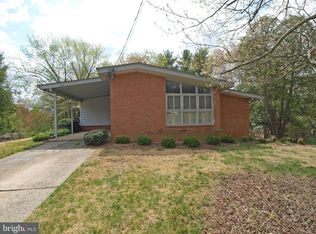 418 Sisson Ct, Silver Spring, MD 20902