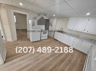 80 Essex Ave, Rumford, ME 04276