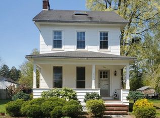 324 Greenwich St, Belvidere, NJ 07823