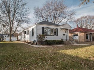 3533 N 77th St, Milwaukee, WI 53222