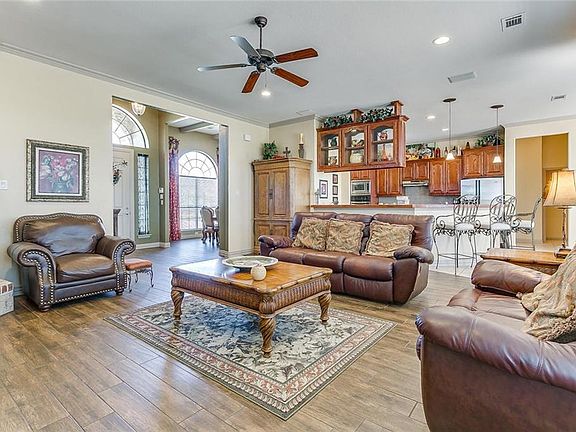 5th image of 3317 S Bay Breeze Ln