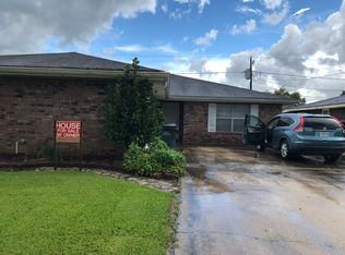 418 Walker Dr, Houma, LA 70364