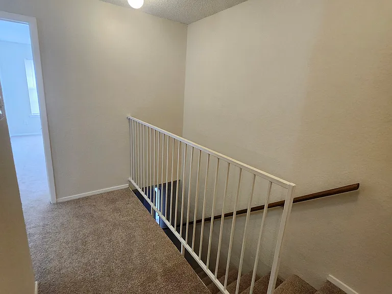 2423 Springmont Ct #2425 — Photo 9