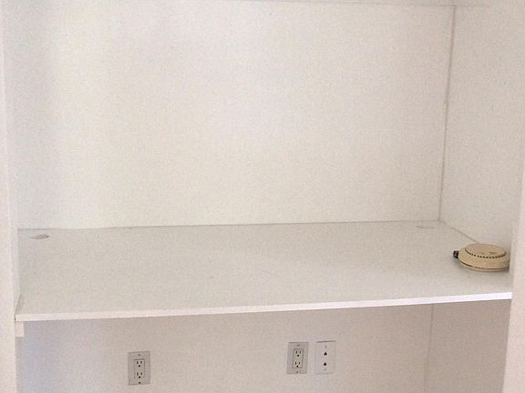 4th image of 3443 Rockhold Ave