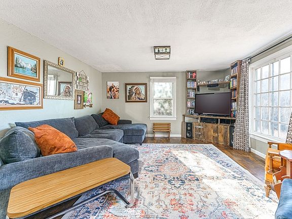 2nd image of 2025 Bluffside View Way