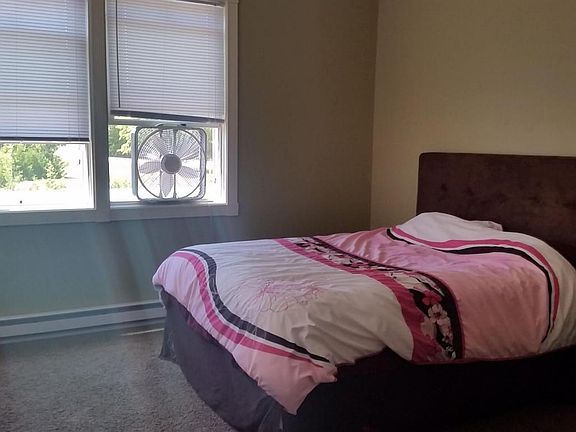 4th image of 380 Church St APT 5