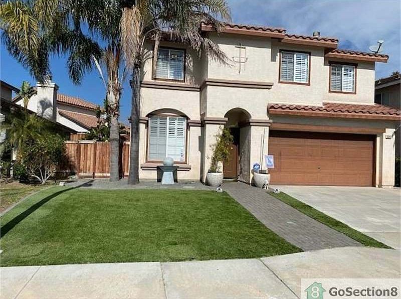2nd image of 2347 Peacock Valley Rd