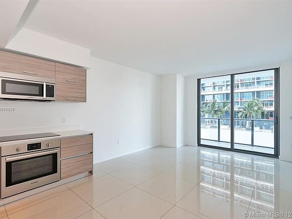 4th image of 1300 S Miami Ave #1408