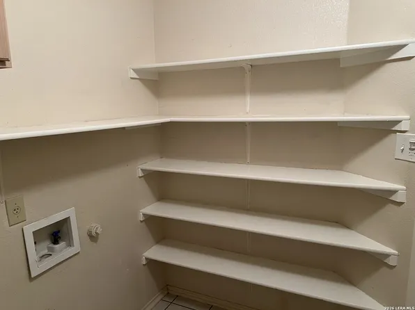 7 Latrobe Post, San Antonio, TX 78240