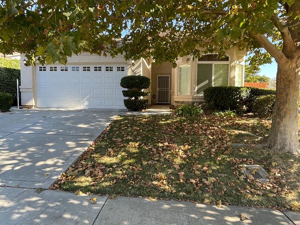 1st image of 9643 Lady Bird Ct