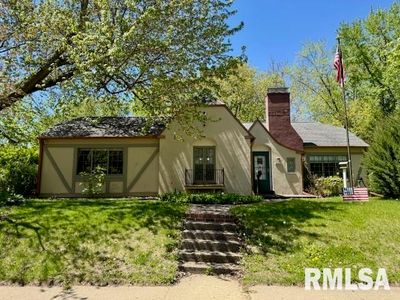 256 Thorwaldsen Pl, Clinton, IA, 52732