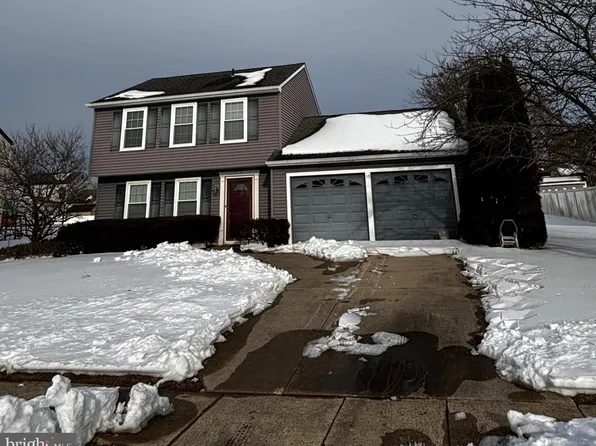 10 N Mars Dr, Sewell, NJ 08080