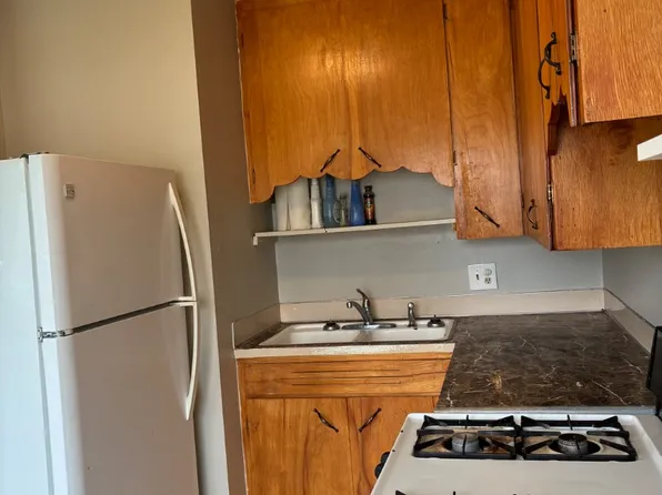 601 E 15th St, Burley, ID 83318
