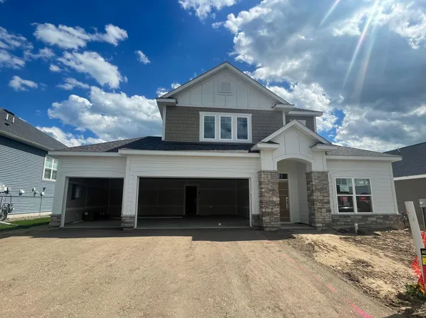6199 157th St N, Hugo, MN 55038