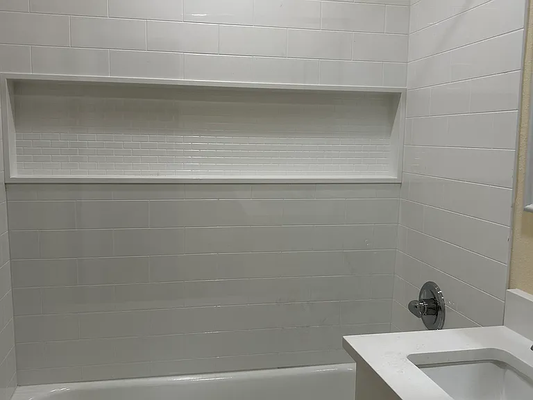 2129 Turner Dr — Photo 8