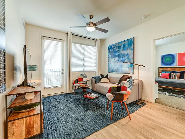 Castile Apartments — Photo 35