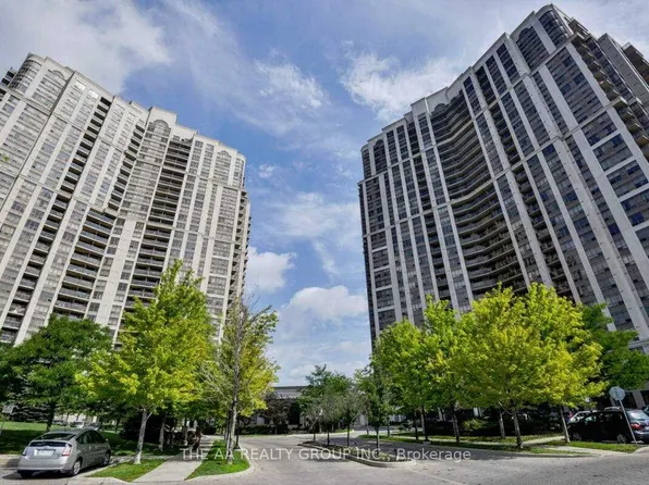 710 Humberwood Blvd, Toronto, ON