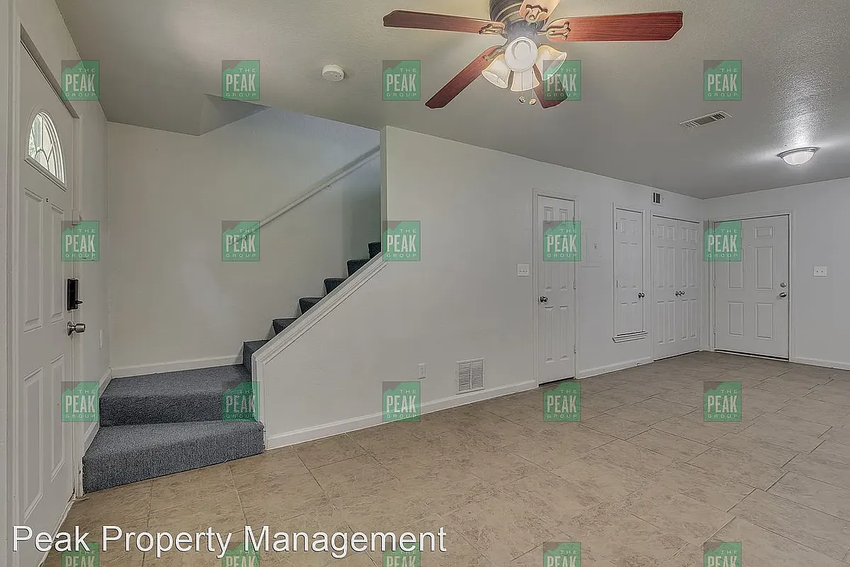 Building Photo - 4930 Flamingo Rd #4930
