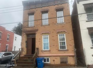 1032 6th Ave, Troy, NY 12180
