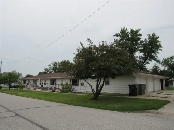 106 W 4th St, Woodward, IA 50276