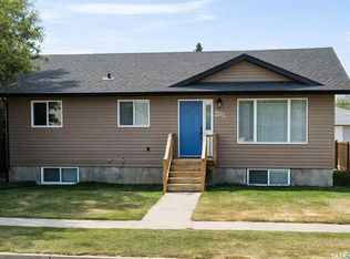 203 3rd Ave E, Shellbrook, SK S0J2E0
