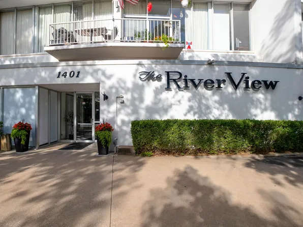 1401 W River Blvd APT 2A, Wichita, KS 67203