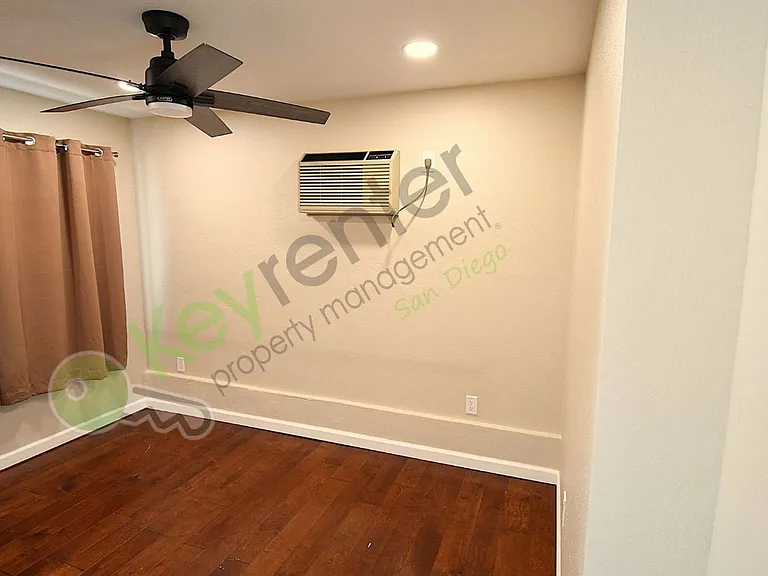 4513 55th St — Photo 25