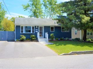 528 Hillside Ave, Point Pleasant Beach, NJ 08742