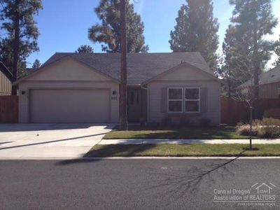 1653 W Allingham Ave, Sisters, OR, 97759