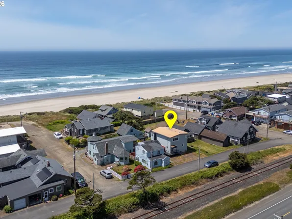 1841 N Miller St, Rockaway Beach, OR 97136