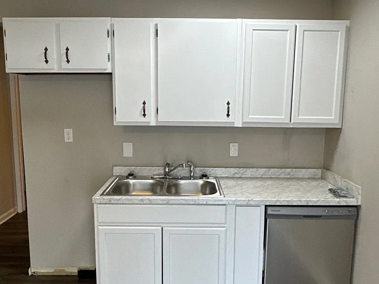222 Chapman Rd #B1 — Photo 7