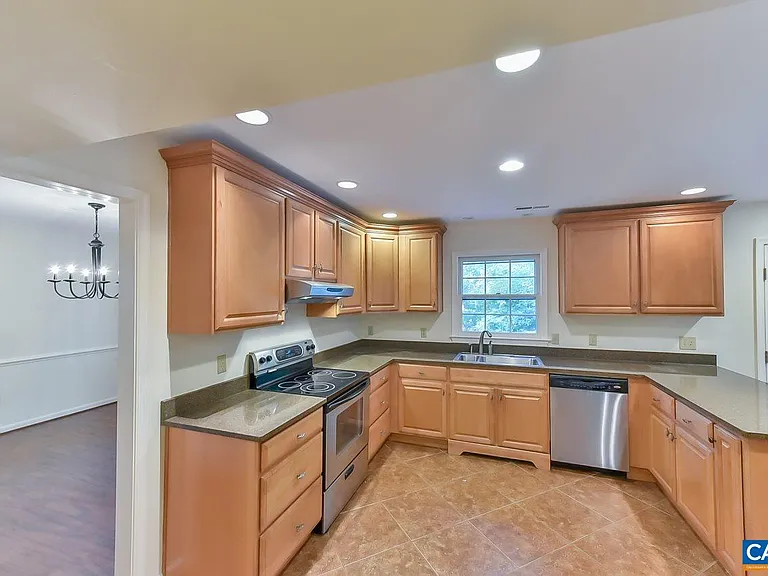 1012 Wildmere Pl — Photo 7