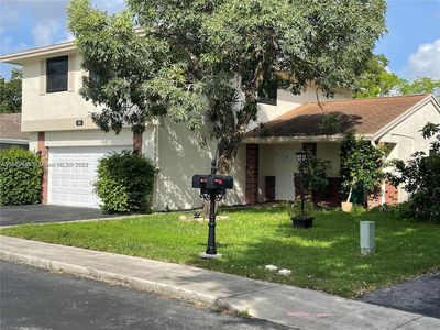 521 Mulberry Ln, Davie, FL, 33325