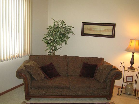 View 2 of four season porch.