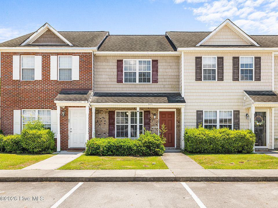 1st image of 403 Springwood Drive