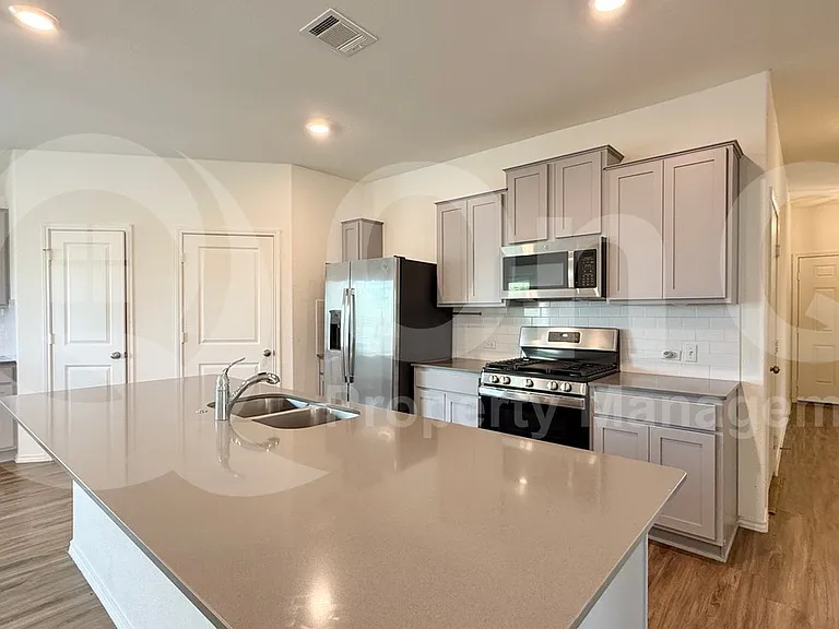 21601 Quick Fox Dr — Photo 7