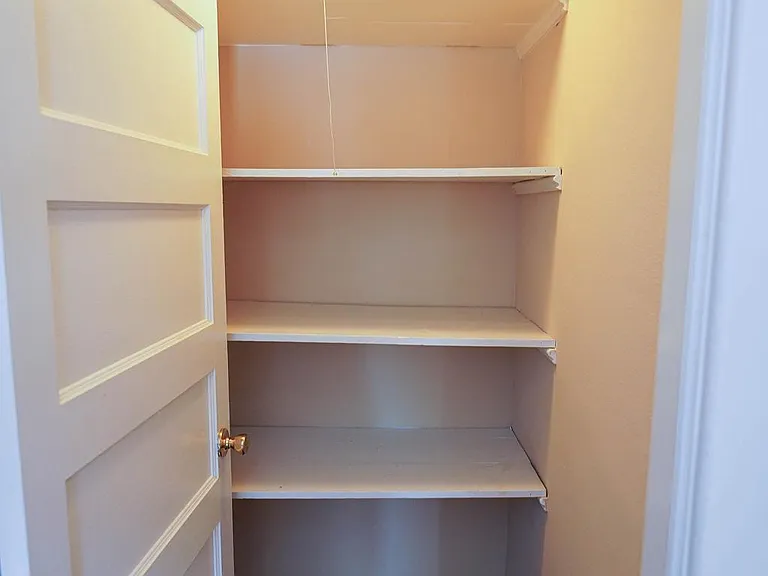 235 Newton St #4 — Photo 22