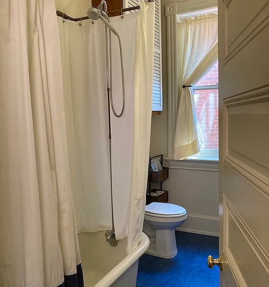 2033 W Grace St #A — Photo 20
