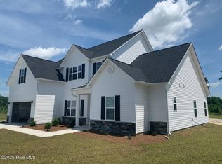 772 Secession Ln, Jacksonville, NC 28546
