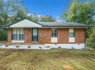 8391 Attleboro Dr, Jonesboro, GA 30238