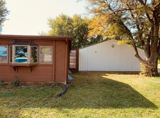 3439 NW 86th St, Topeka, KS 66618