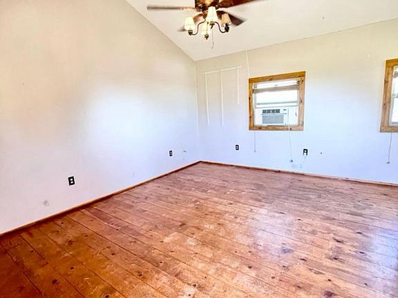 4th image of 15212 Mesa Estates Ct #1