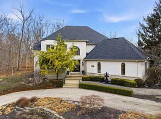 4876 Paddington Way, Powell, OH 43065