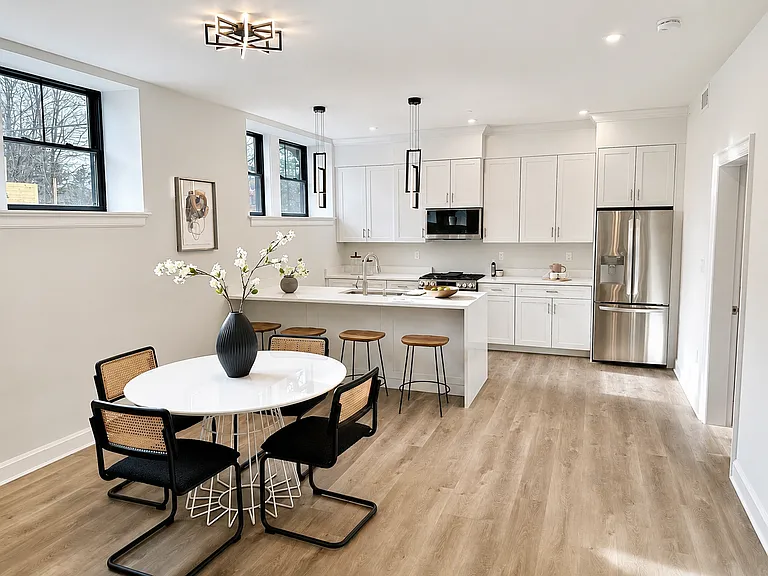 16 Foster Ct #1 — Photo 6