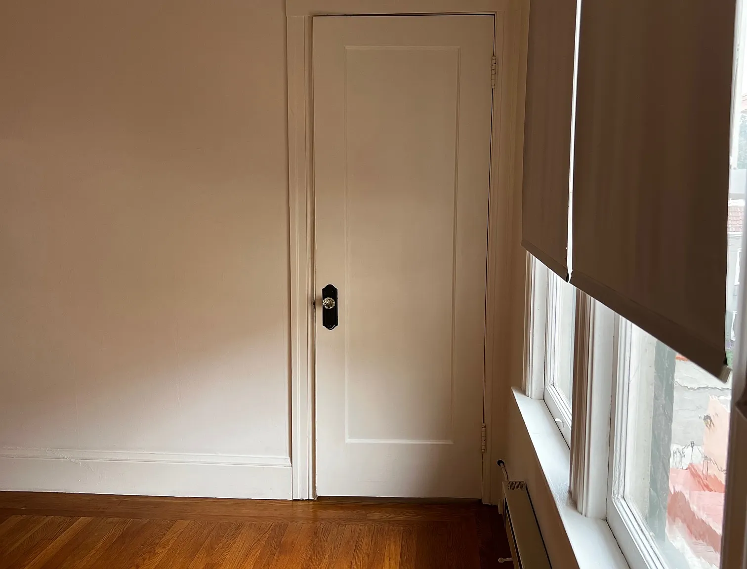 1 bed, 1.0 bath, 975 sqft, $2,500 — Photo 4